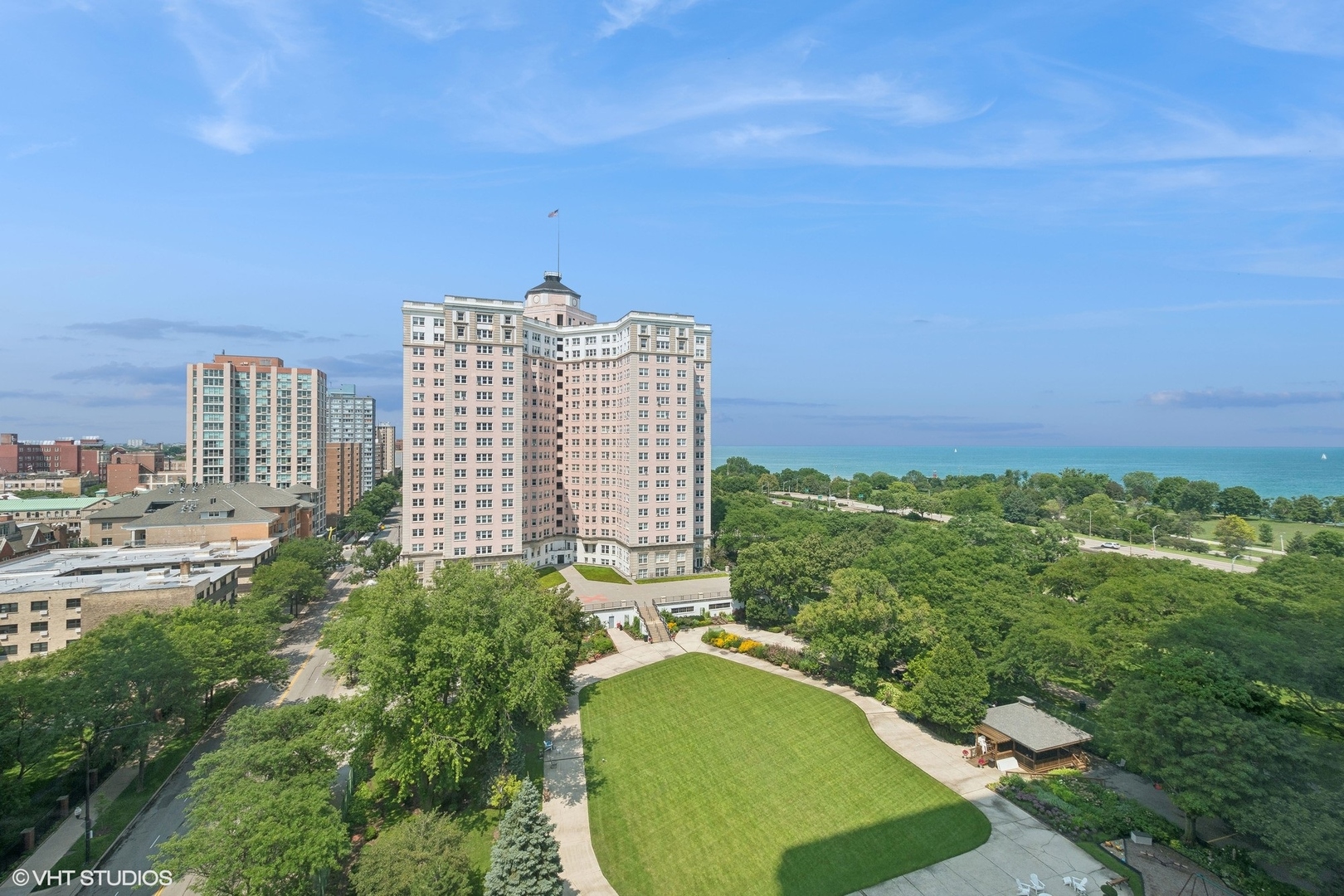 5455 North Sheridan Road, Unit 1415 Chicago, IL 60640 - Photo 14 of 21 Gallery Image 14