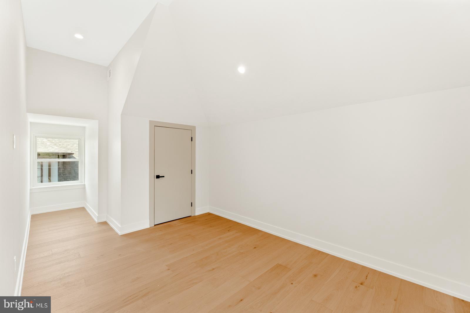 9741 Krewstown Road Philadelphia, PA 19115 - Photo 41 of 63