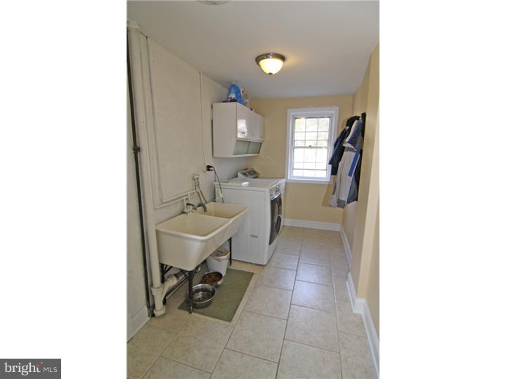 444 Clairemont Road Villanova, PA 19085 - Photo 11 of 25