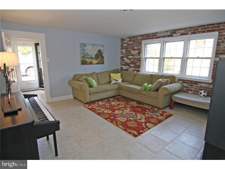 444 Clairemont Road Villanova, PA 19085 - Photo 8 of 25