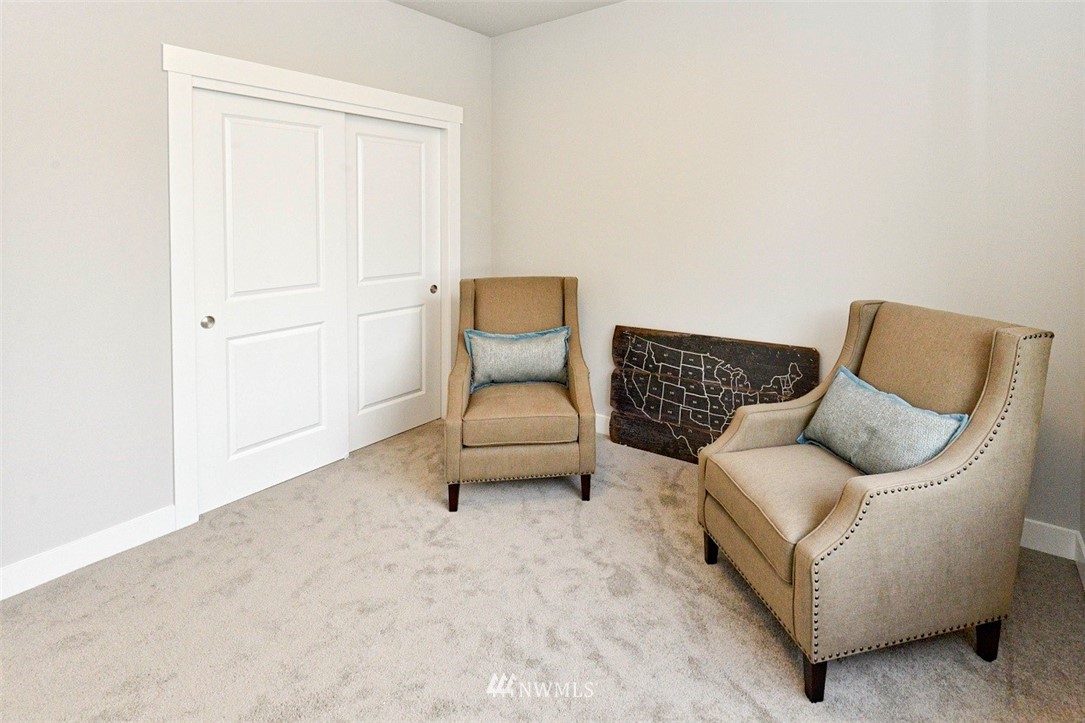4880 Castleton Road Southwest Port Orchard, WA 98367 - Photo 4 of 25 Gallery Image 4