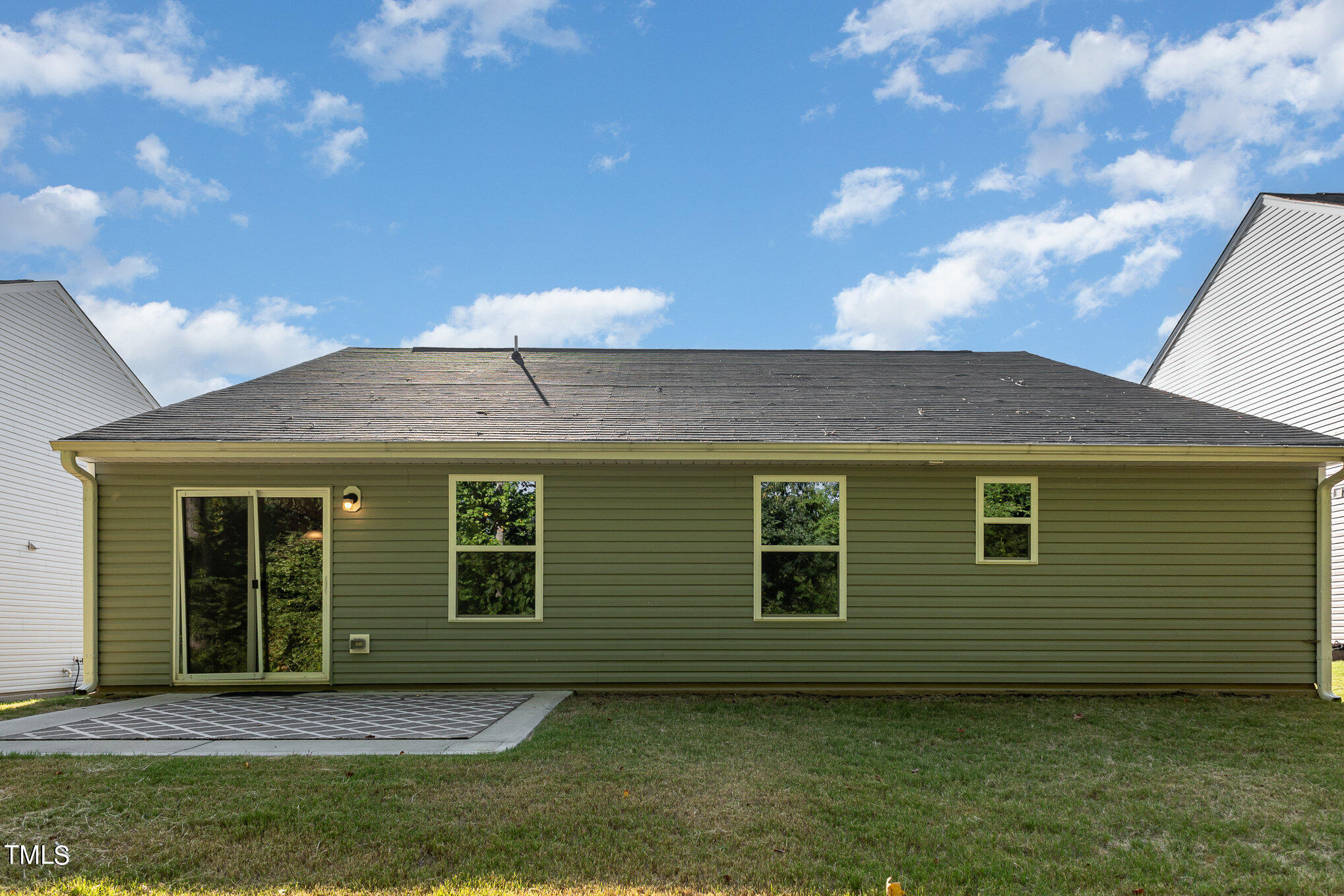312 Rustling Way Zebulon, NC 27597 - Photo 26 of 29 026_bc4a4091-edit