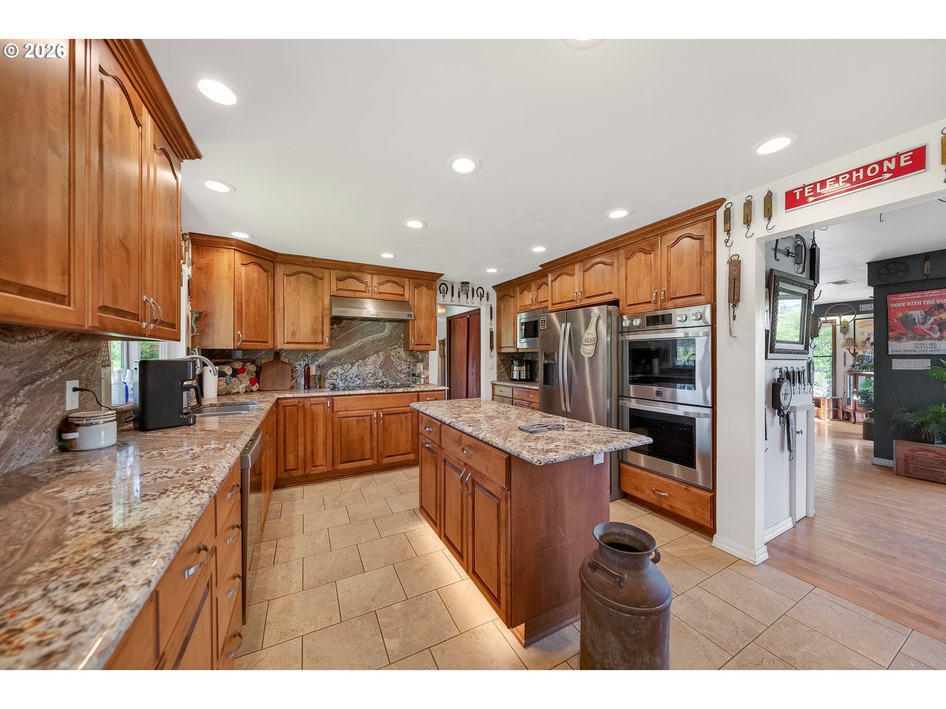 250 Ruckles Drive Myrtle Creek, OR 97457 - Photo 15 of 48