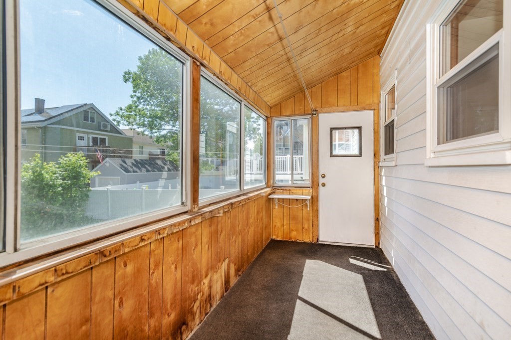 23 Winthrop Road Everett, MA 02149 - Photo 9 of 39 Gallery Image 9