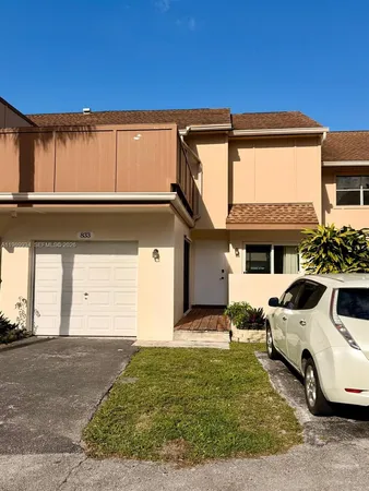 $3,200 | 833 Northwest 81st Terrace, Unit 8, Plantation, FL 33324