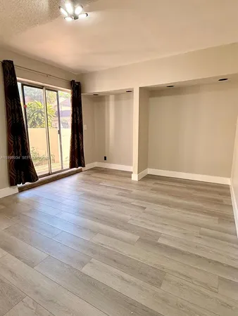 $3,200 | 833 Northwest 81st Terrace, Unit 8, Plantation, FL 33324