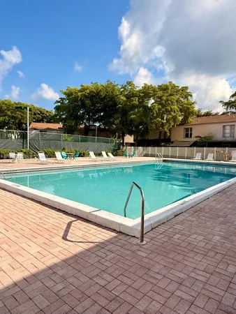 $3,200 | 833 Northwest 81st Terrace, Unit 8, Plantation, FL 33324