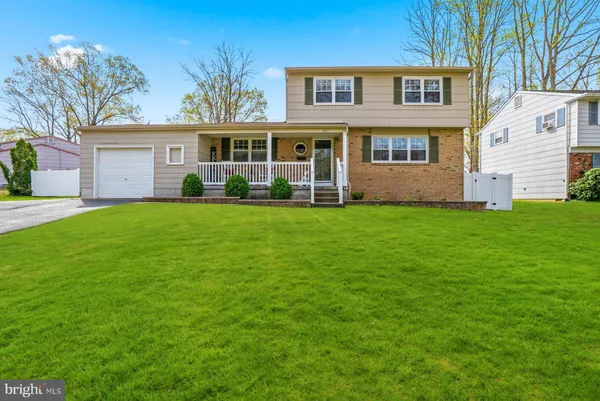 $460,000 | 1031 Putnam Place, Blackwood, NJ 08012