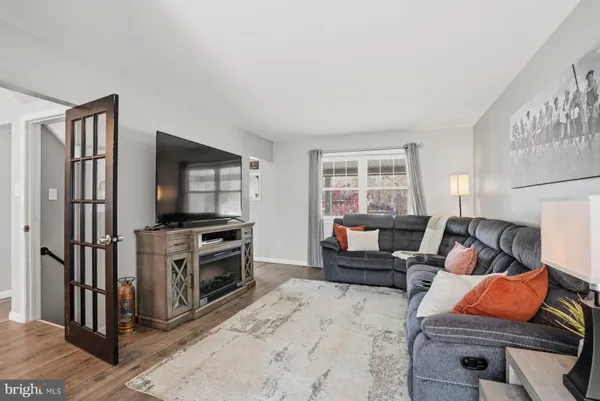 $460,000 | 1031 Putnam Place, Blackwood, NJ 08012