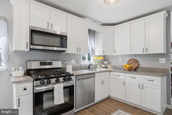$460,000 | 1031 Putnam Place, Blackwood, NJ 08012