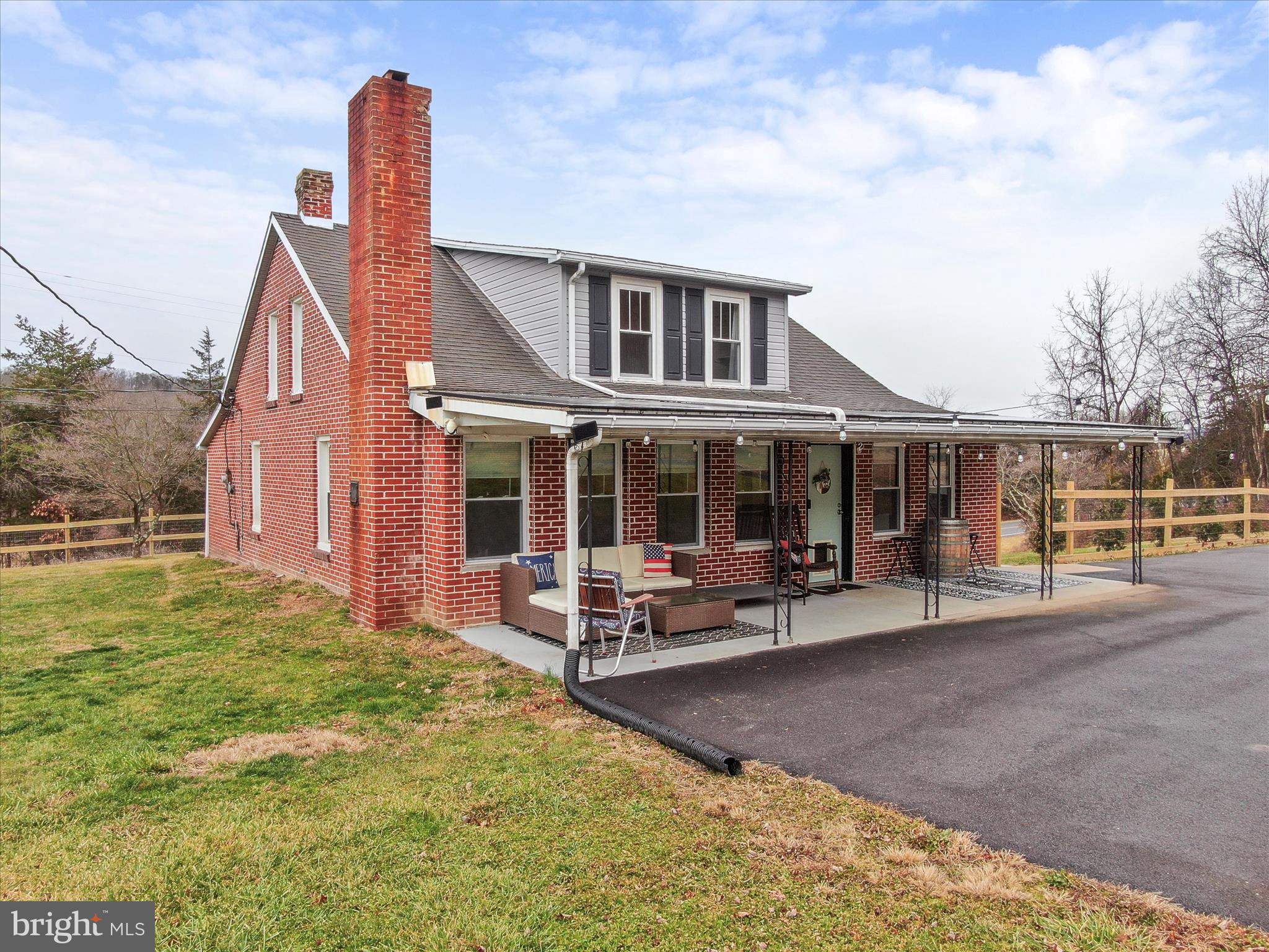 14628 Hollow Road Hancock, MD 21750 - Photo 41 of 54 a house view with garden space