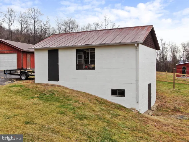 a view of a roof deck