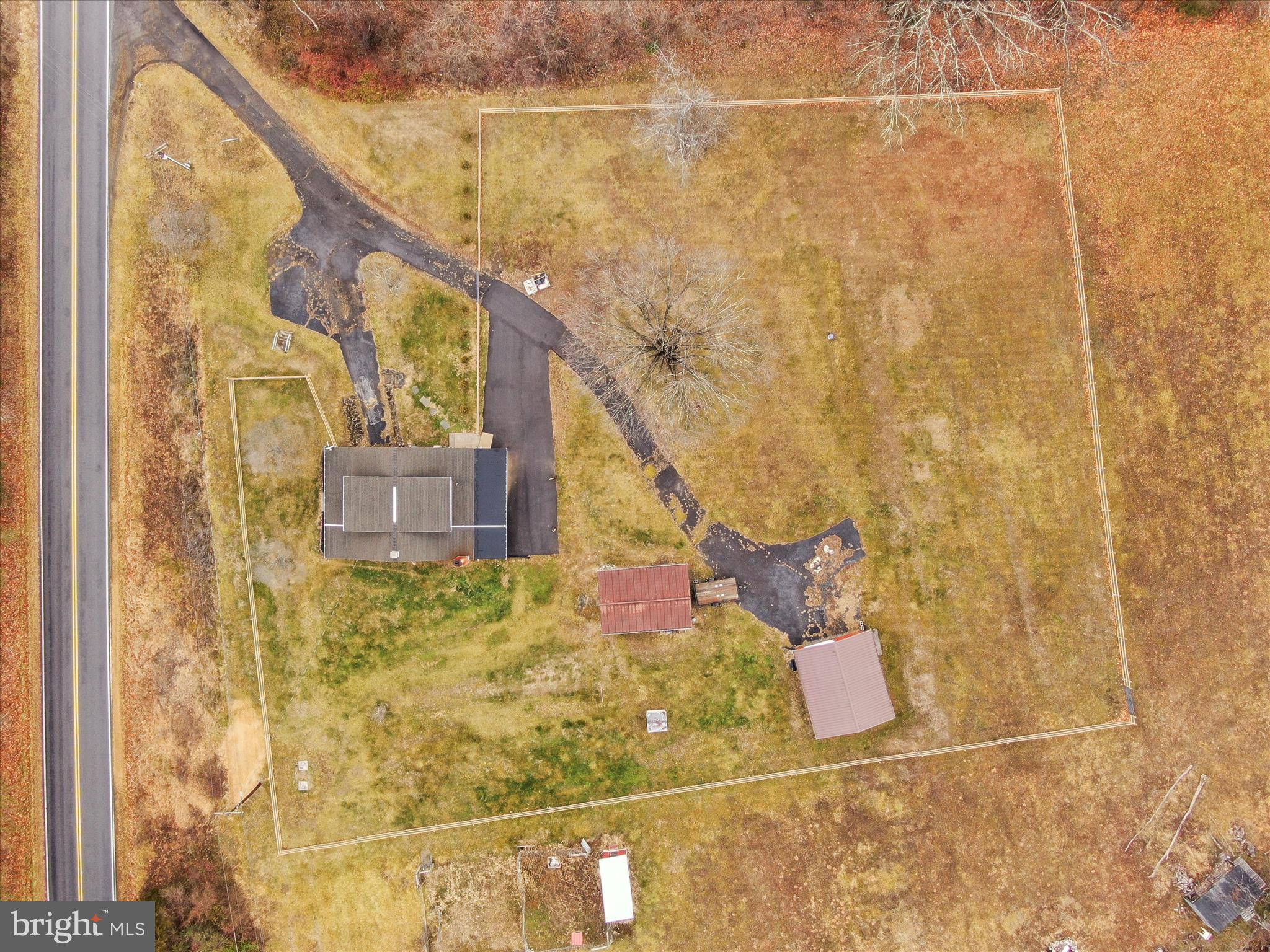 14628 Hollow Road Hancock, MD 21750 - Photo 46 of 54 a bathroom with a shower