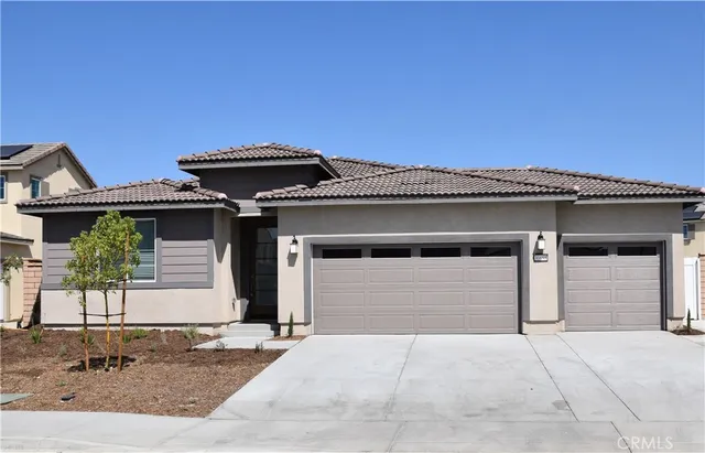 $3,200 | 30698 White Pines Drive, Menifee, CA 92584