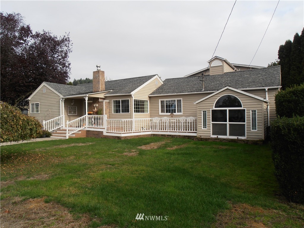 334 Southwest 14th Street Chehalis, WA 98532 - Photo 1 of 23 Gallery Image 1