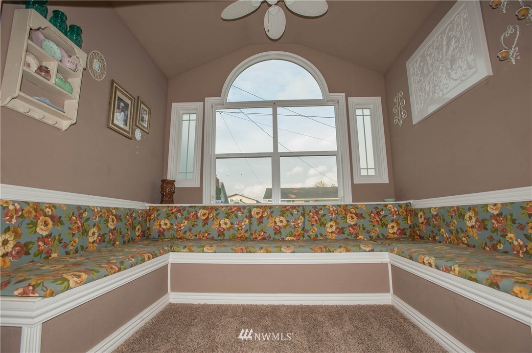 334 Southwest 14th Street Chehalis, WA 98532 - Photo 11 of 23 Gallery Image 11