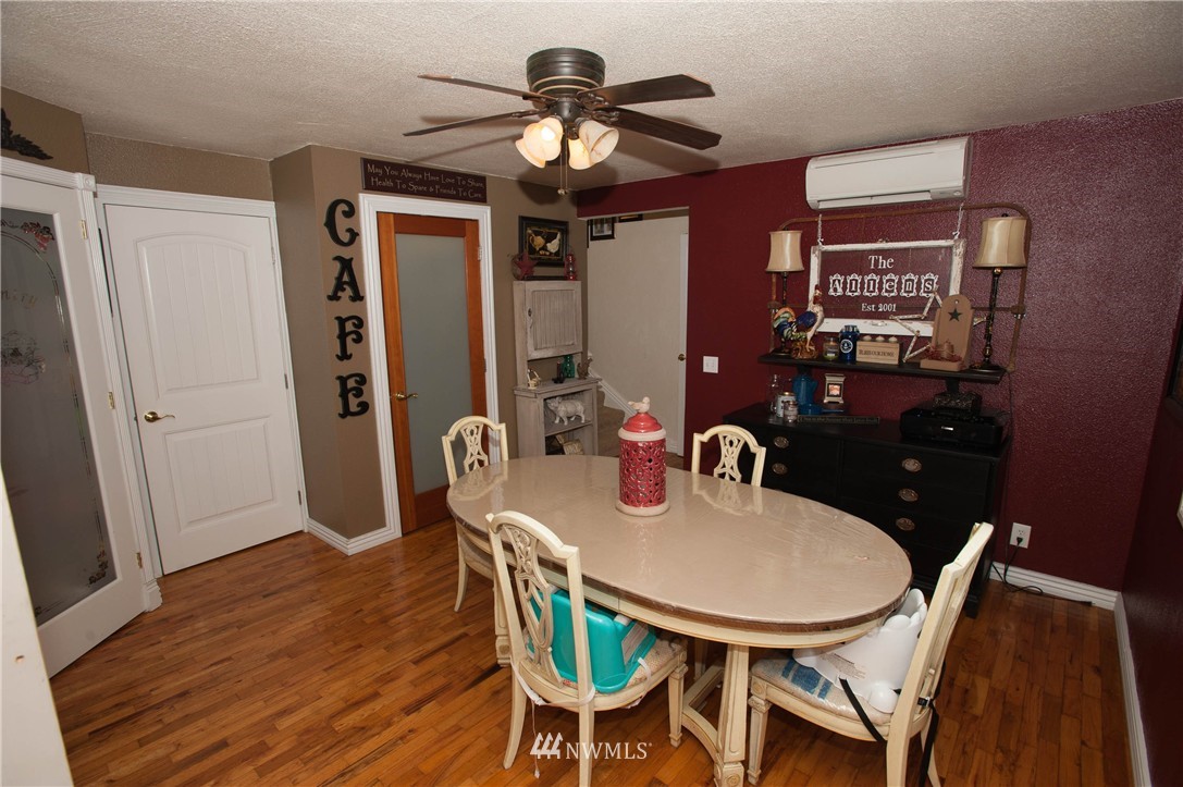 334 Southwest 14th Street Chehalis, WA 98532 - Photo 9 of 23 Gallery Image 9