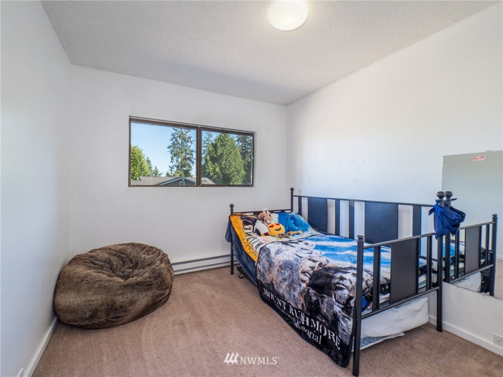 18949 108th Avenue Northeast Bothell, WA 98011 - Photo 13 of 30 Gallery Image 13