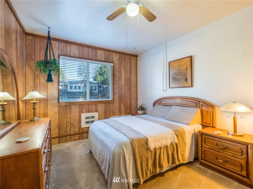 18949 108th Avenue Northeast Bothell, WA 98011 - Photo 25 of 30 Gallery Image 25