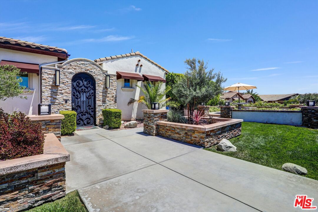 5657 Orion Place Rancho Cucamonga, CA 91739 - Photo 4 of 75