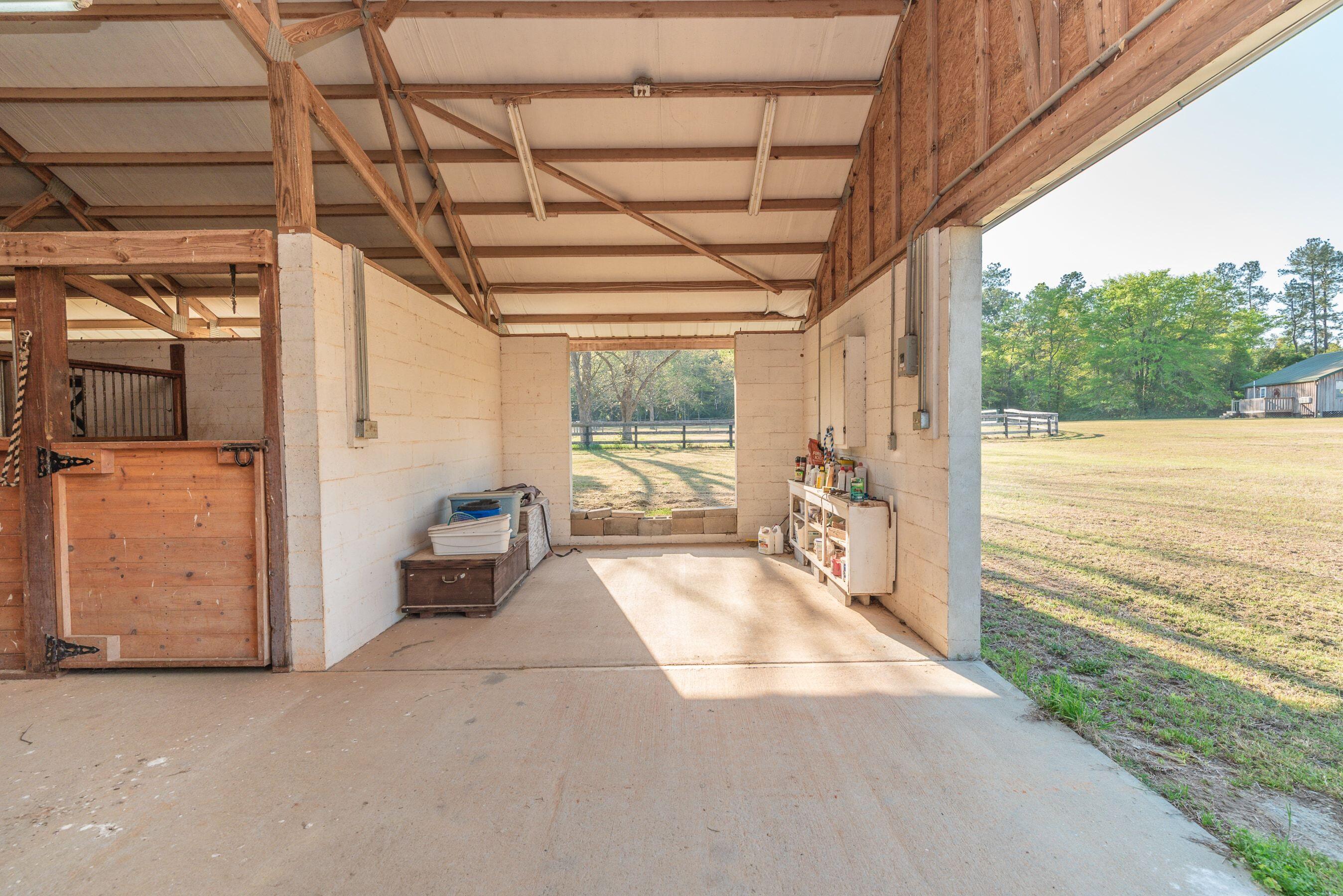 252 Moseley Road Williston, SC 29853 - Photo 24 of 64