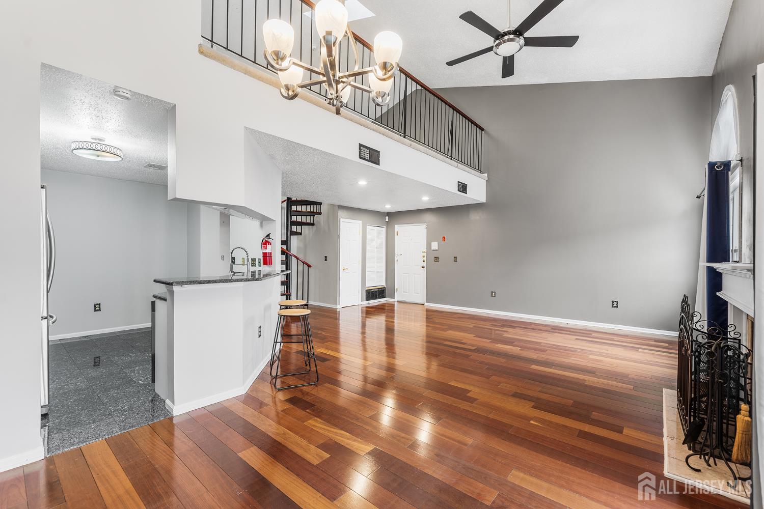 834 Edpas Road New Brunswick, NJ 08901 - Photo 6 of 11