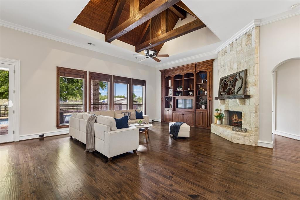 8800 Fishtrap Road Cross Roads, TX 76227 - Photo 5 of 40