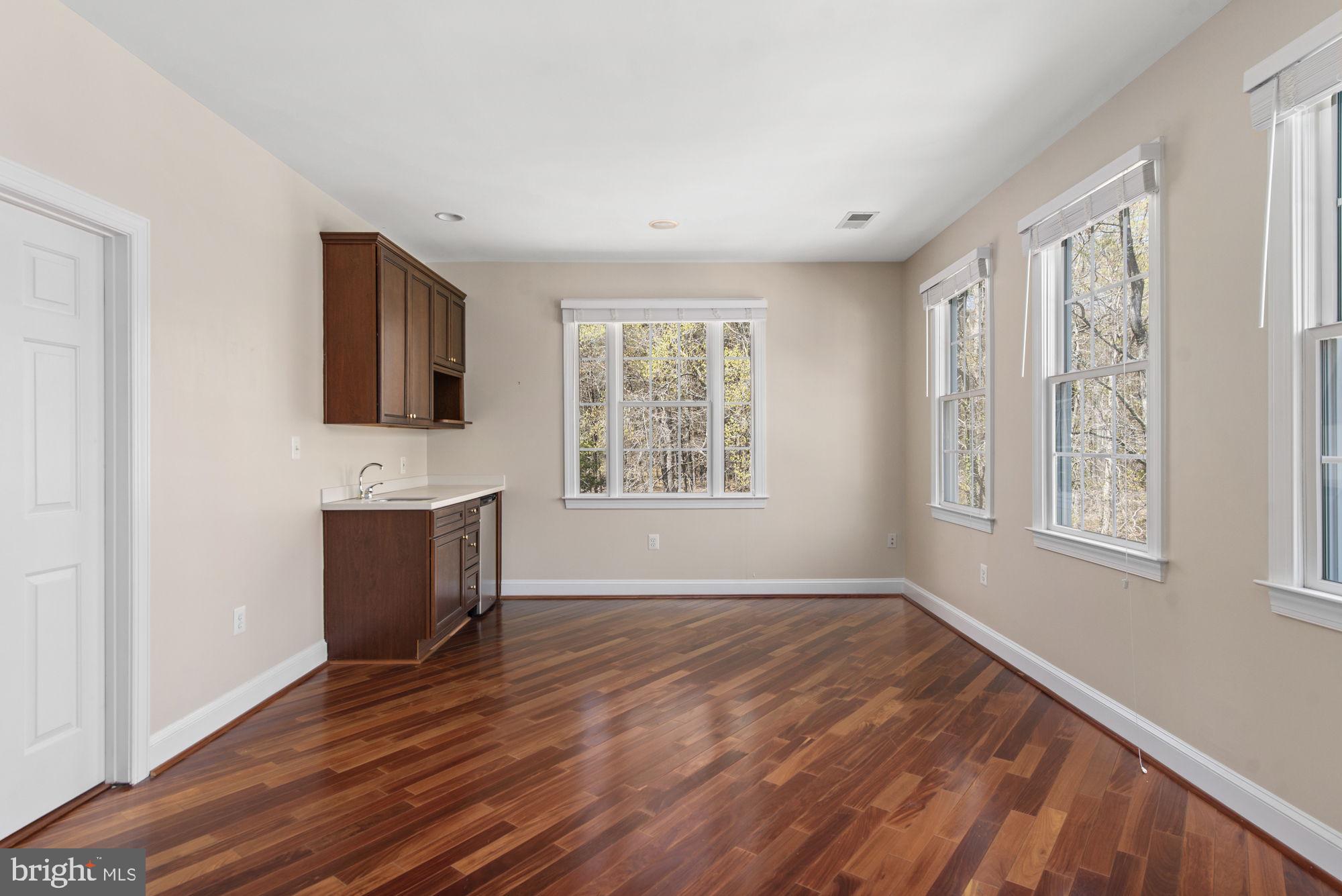 13516 Compton Road Clifton, VA 20124 - Photo 34 of 92