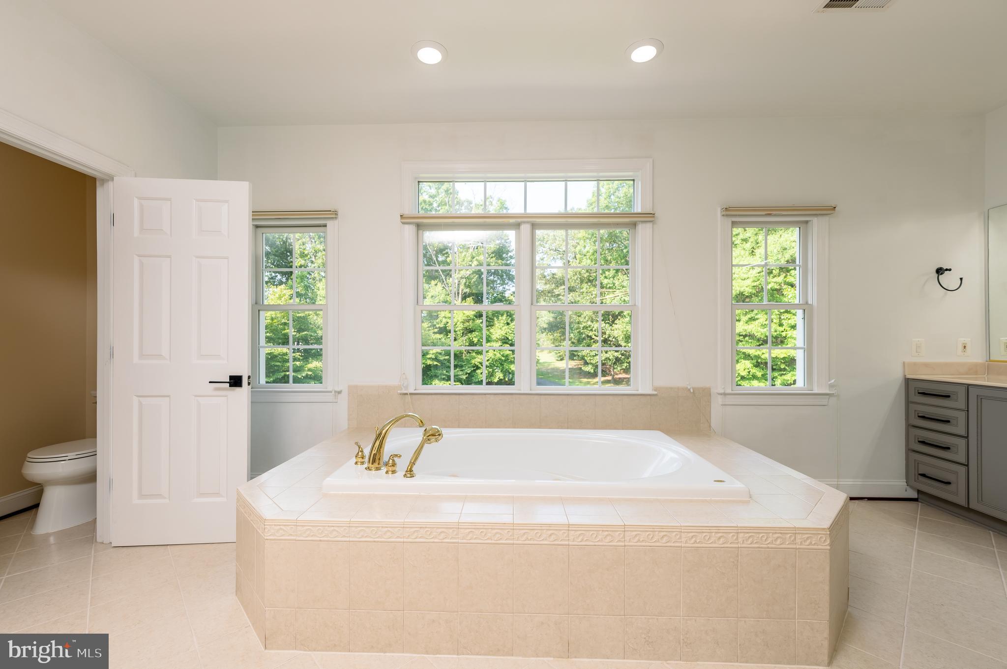 13516 Compton Road Clifton, VA 20124 - Photo 37 of 92