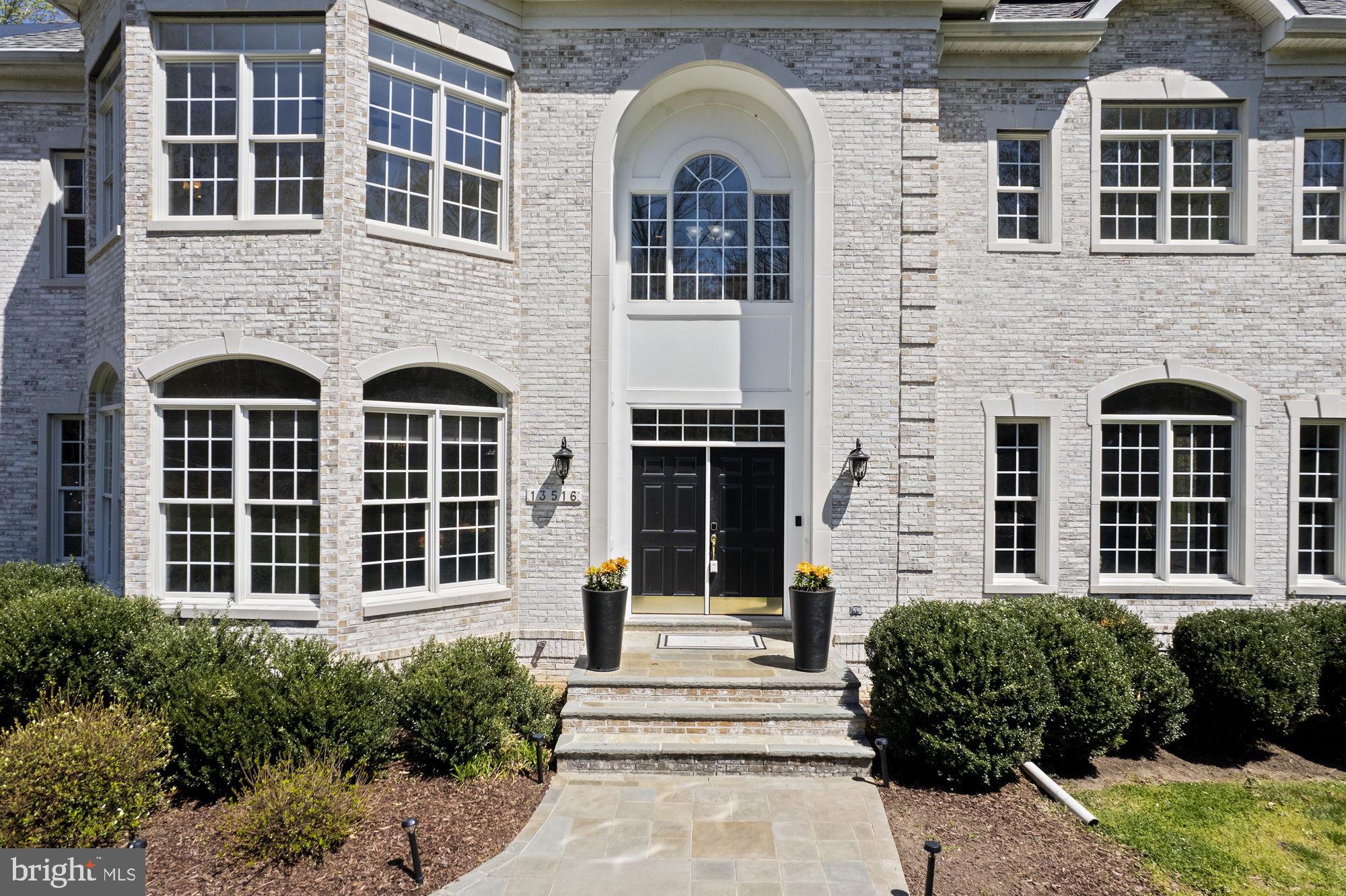 13516 Compton Road Clifton, VA 20124 - Photo 5 of 92 Welcome home