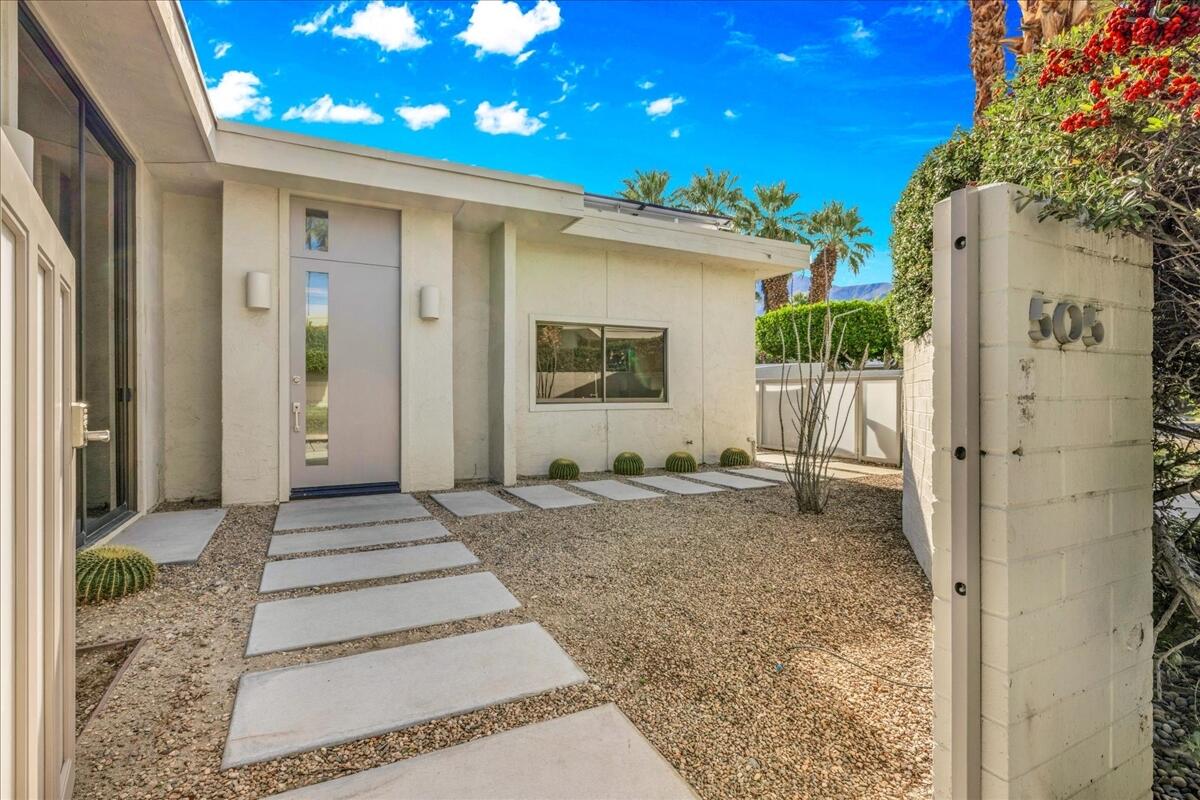 130 West Racquet Club Road, Unit 505 Palm Springs, CA 92262 - Photo 5 of 52 09-09