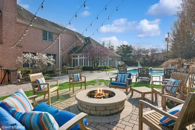 $1,999,000 | 500 South Kenilworth Avenue, Elmhurst, IL 60126