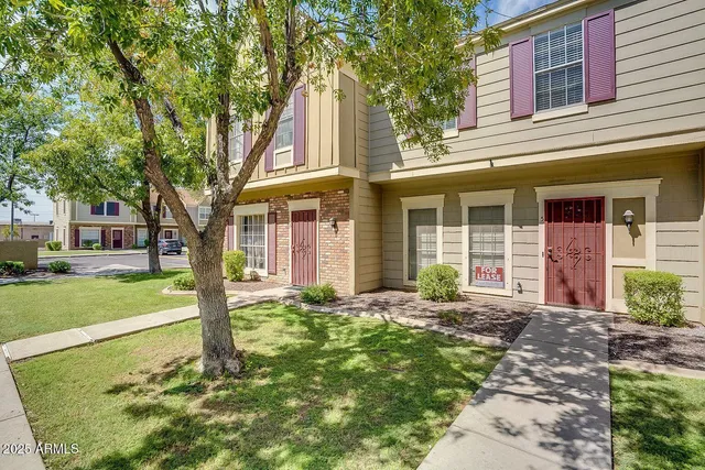 $1,625 | 18621 North 34th Avenue, Unit 5, Phoenix, AZ 85027