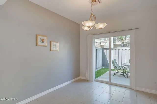 $1,625 | 18621 North 34th Avenue, Unit 5, Phoenix, AZ 85027