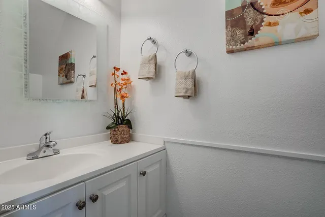 $1,625 | 18621 North 34th Avenue, Unit 5, Phoenix, AZ 85027