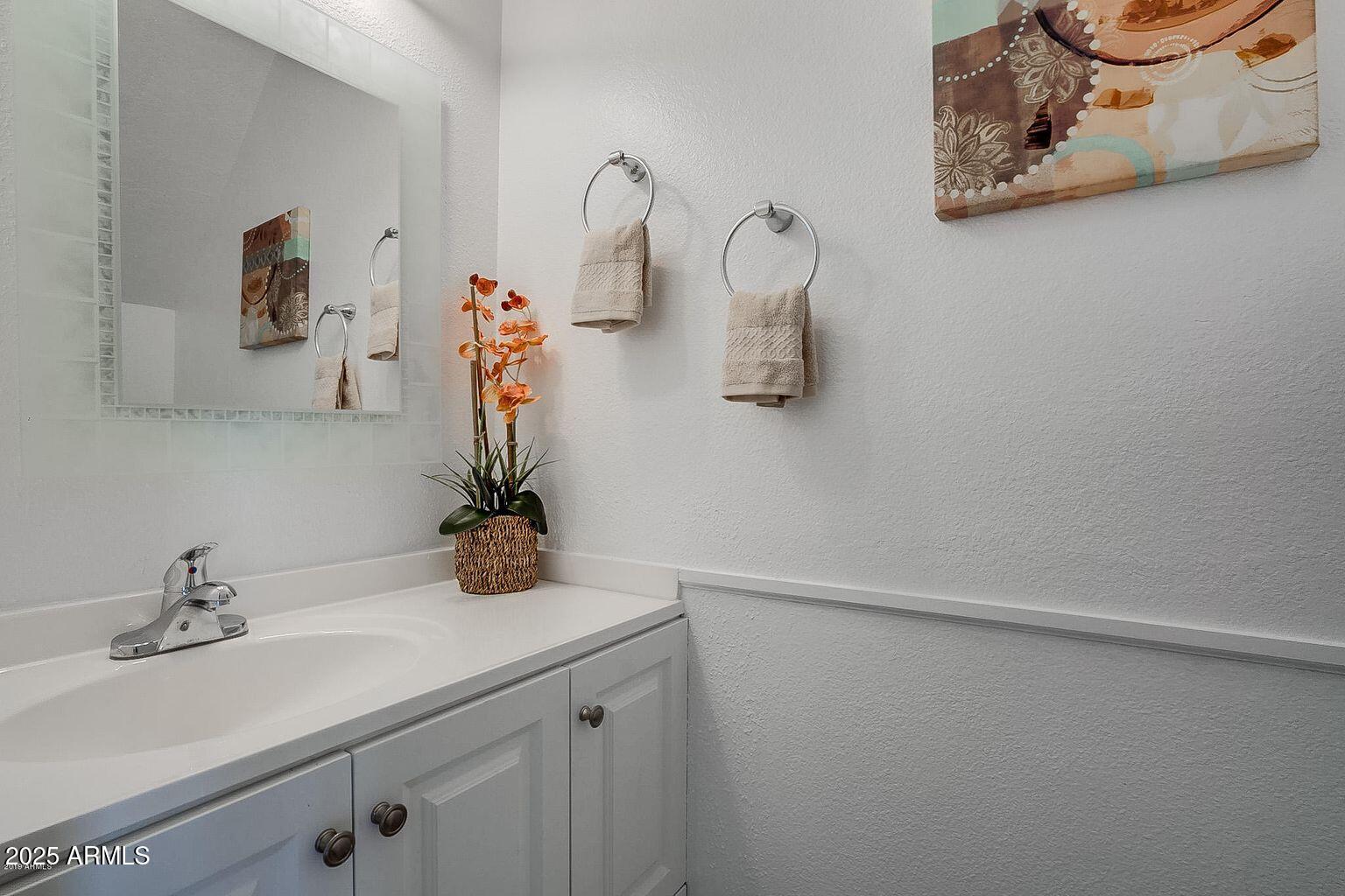 18621 North 34th Avenue, Unit 5 Phoenix, AZ 85027 - Photo 23 of 43 20190914141932669773000000-o