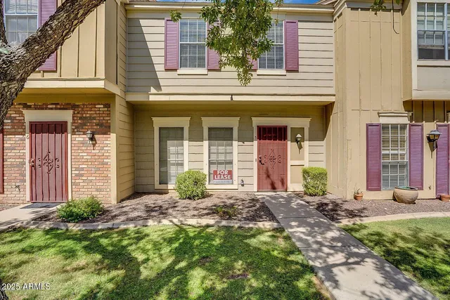 $1,625 | 18621 North 34th Avenue, Unit 5, Phoenix, AZ 85027