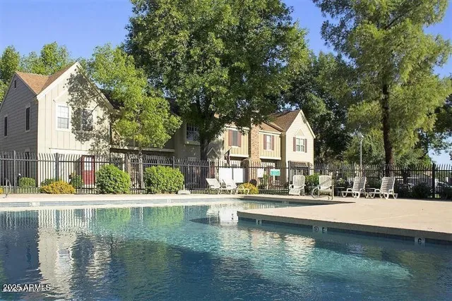 $1,625 | 18621 North 34th Avenue, Unit 5, Phoenix, AZ 85027