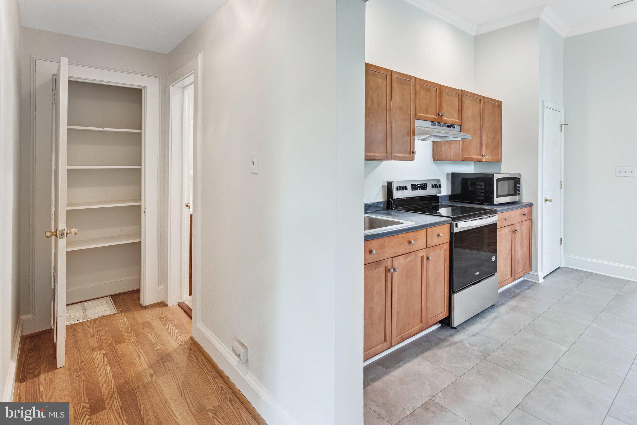 8753 Signal Hill Road, Unit 1 Manassas, VA 20110 - Photo 11 of 22