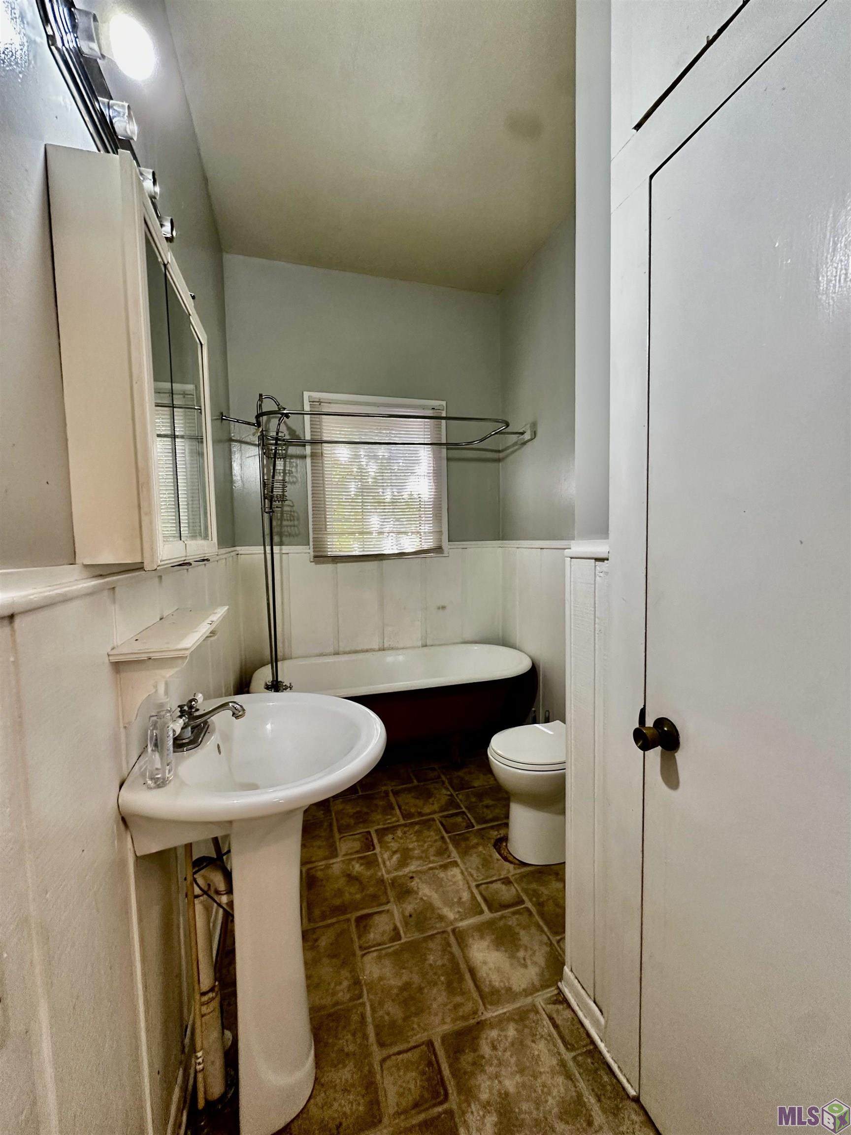 1236 Roussell Street Houma, LA 70360 - Photo 13 of 34