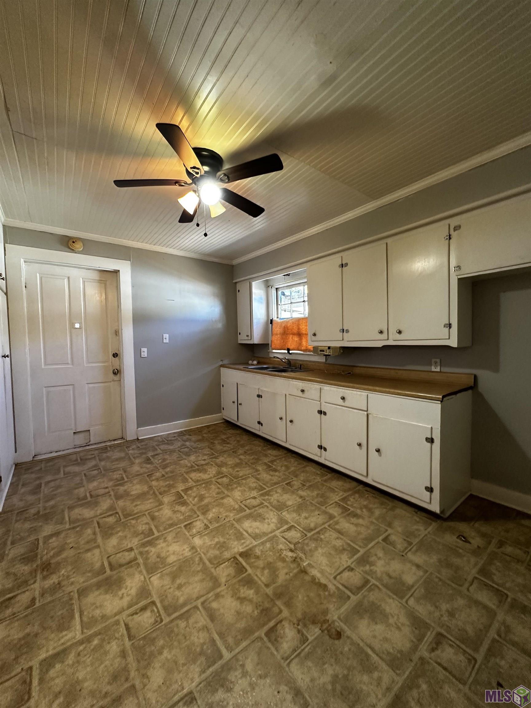 1236 Roussell Street Houma, LA 70360 - Photo 10 of 34