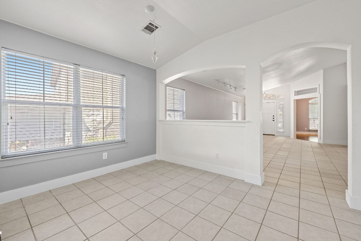 9324 Muskberry Cove Austin, TX 78717 - Photo 13 of 26 a view of an empty room with window