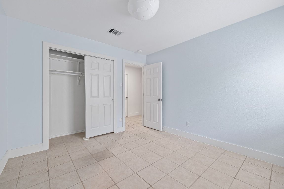 9324 Muskberry Cove Austin, TX 78717 - Photo 20 of 26 a view of an empty room