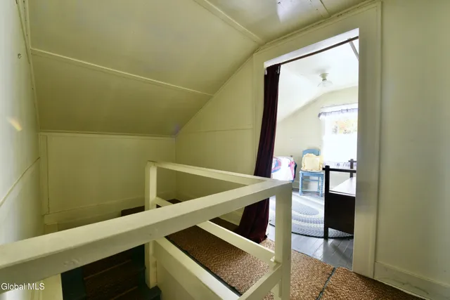 $100,000 | 4 Delavan Avenue, Greenfield, NY 12850