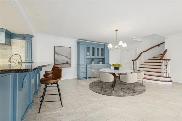 $2,650,000 | 361 Ridge Road, Barrington Hills, IL 60010