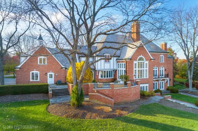 $2,650,000 | 361 Ridge Road, Barrington Hills, IL 60010