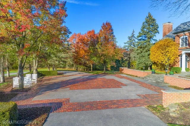 $2,650,000 | 361 Ridge Road, Barrington Hills, IL 60010