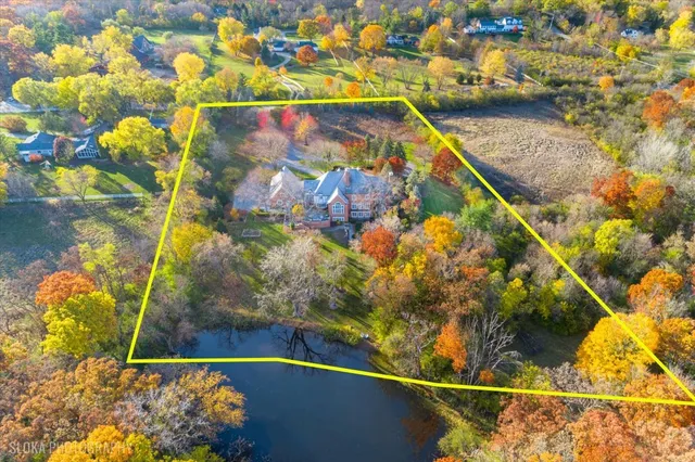 $2,650,000 | 361 Ridge Road, Barrington Hills, IL 60010