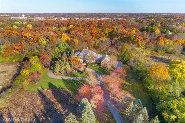 $2,650,000 | 361 Ridge Road, Barrington Hills, IL 60010
