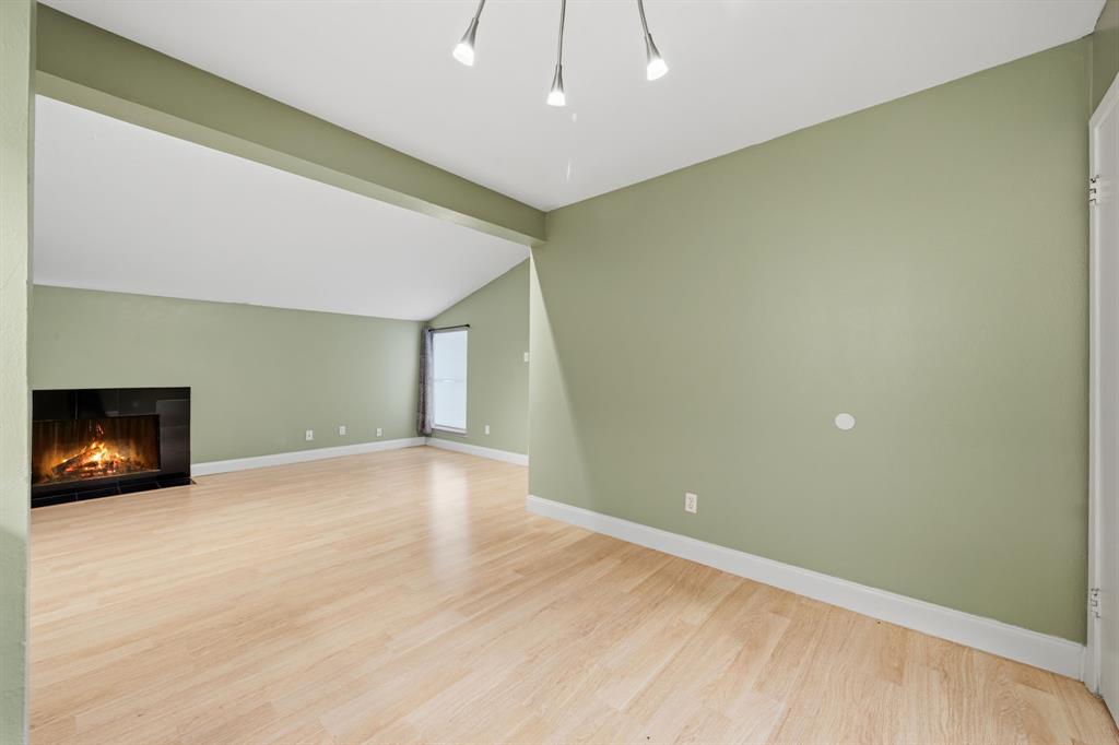 12824 Midway Road, Unit 2136 Dallas, TX 75244 - Photo 10 of 36 Gallery Image 10